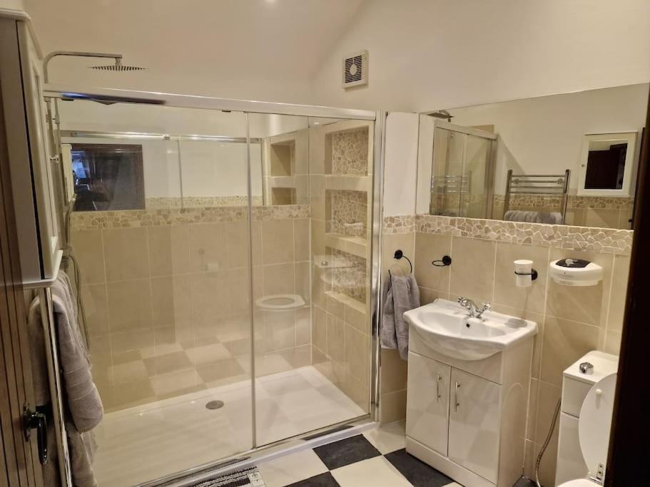 Joiners Arms - Studio Apartments Market Drayton Esterno foto