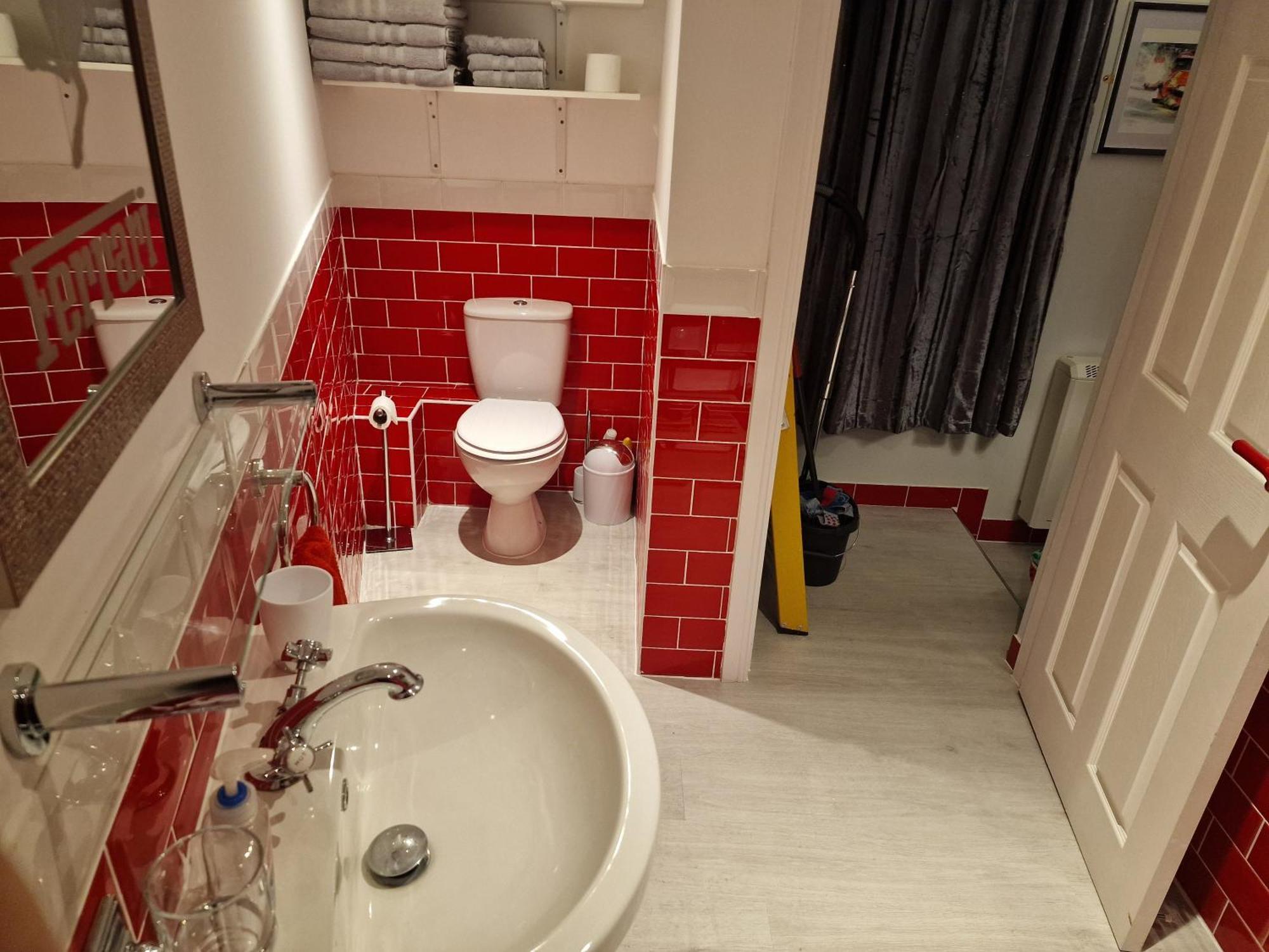 Joiners Arms - Studio Apartments Market Drayton Esterno foto