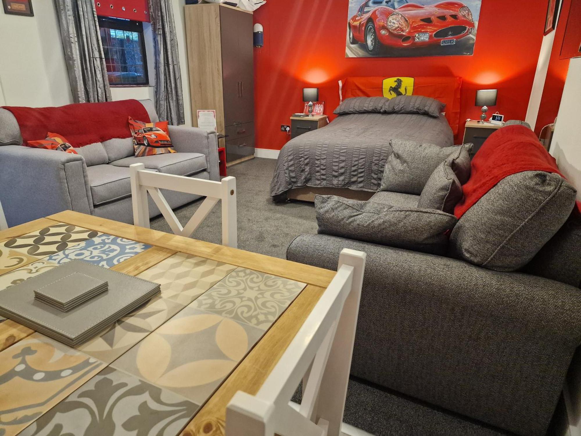 Joiners Arms - Studio Apartments Market Drayton Esterno foto